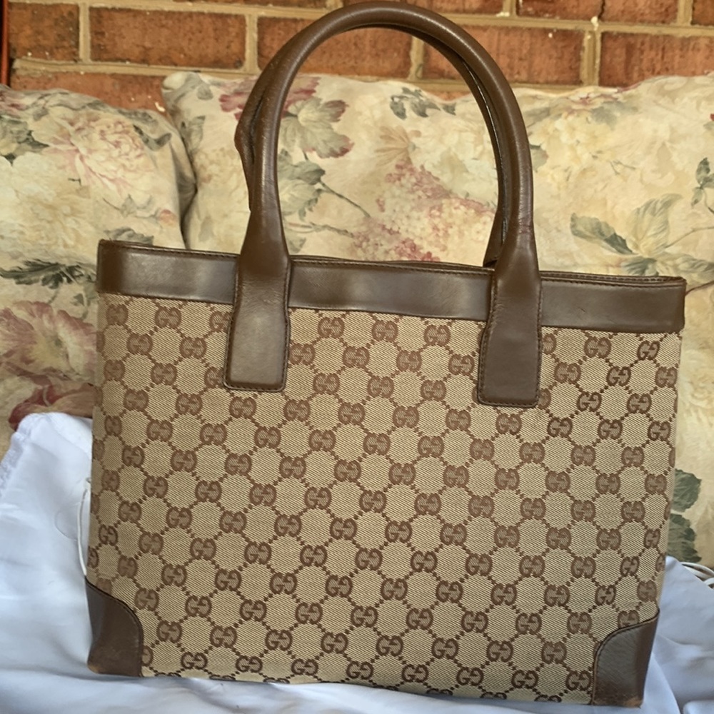 Gucci Beige and Brown GG Shoulder Bag